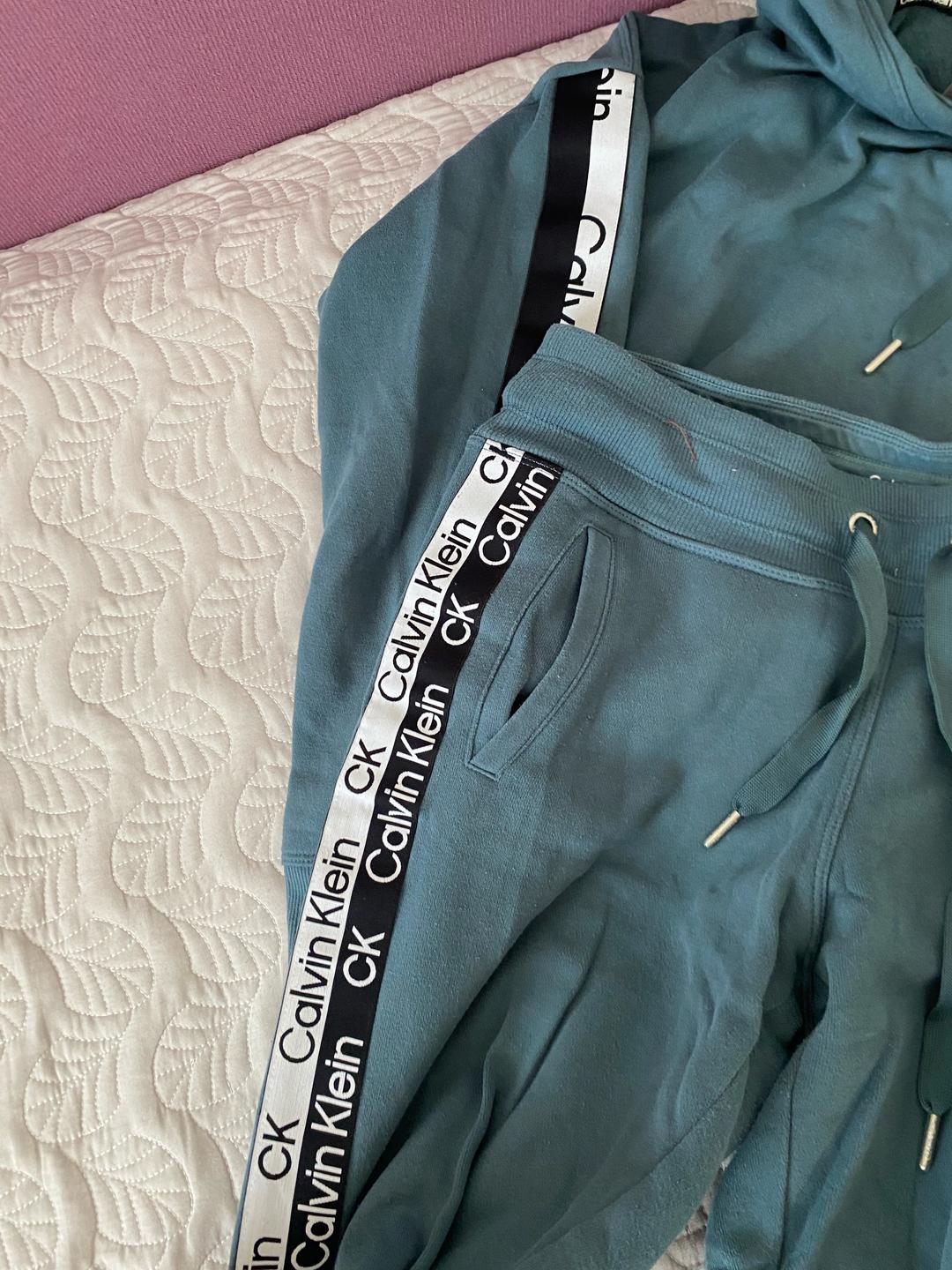 Calvin Klein Спортивная одежда — фото 2