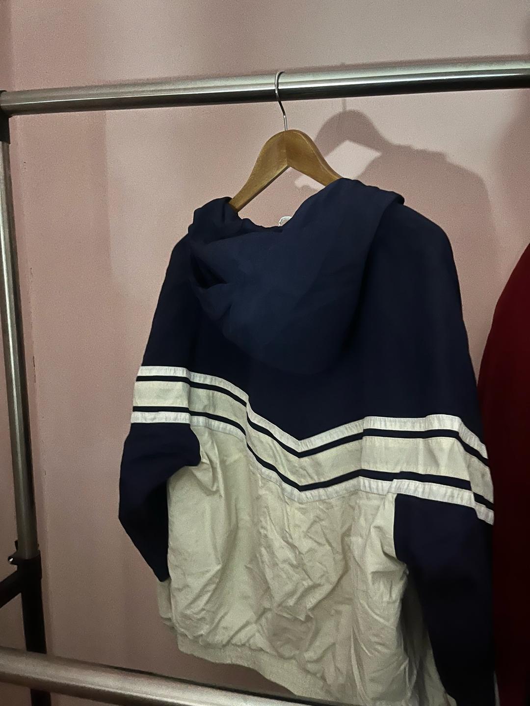 Pull & Bear Ветровка — фото 2