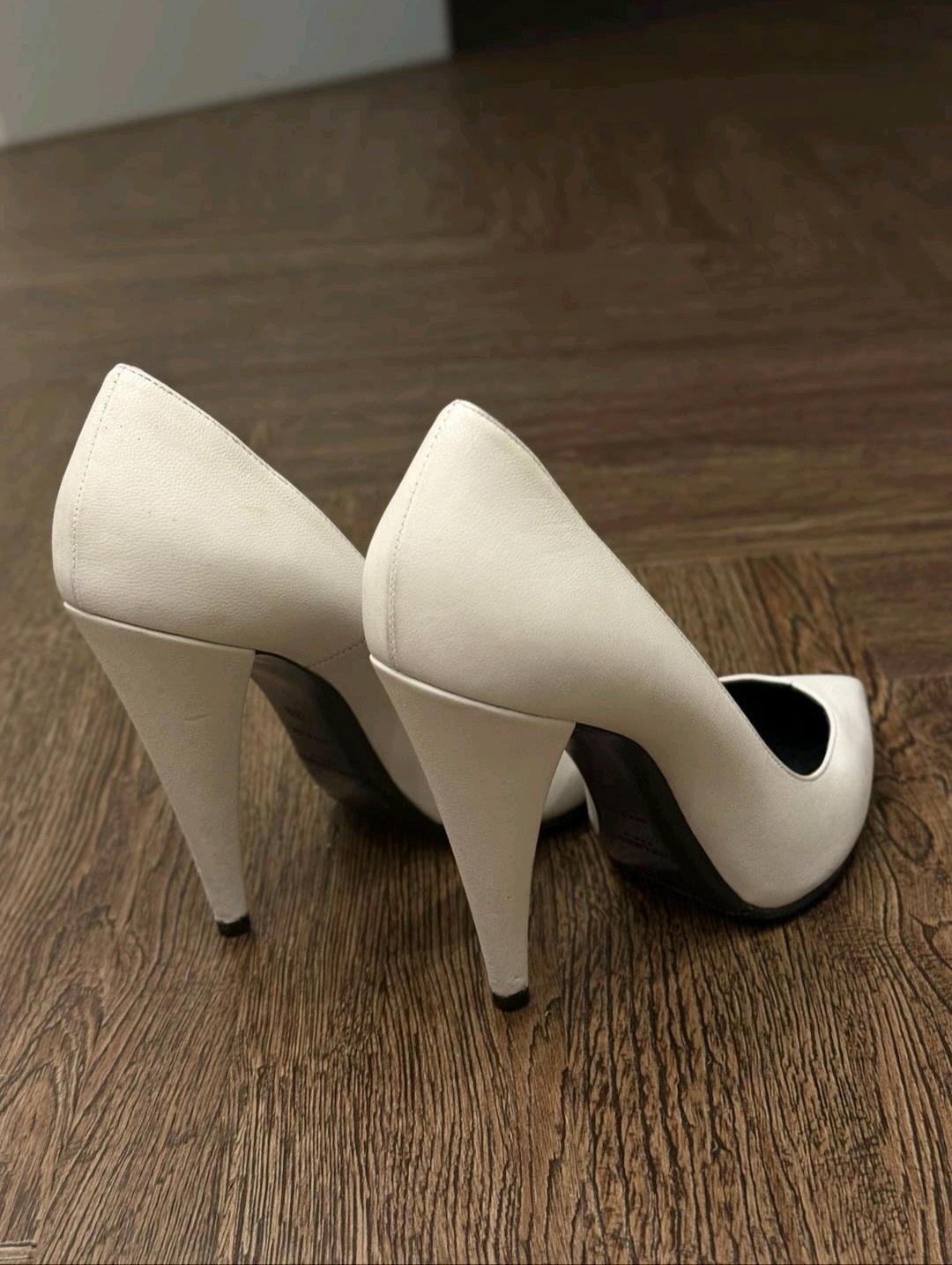 Yves Saint Laurent Yves Saint Laurent YSL белые туфли — фото 2