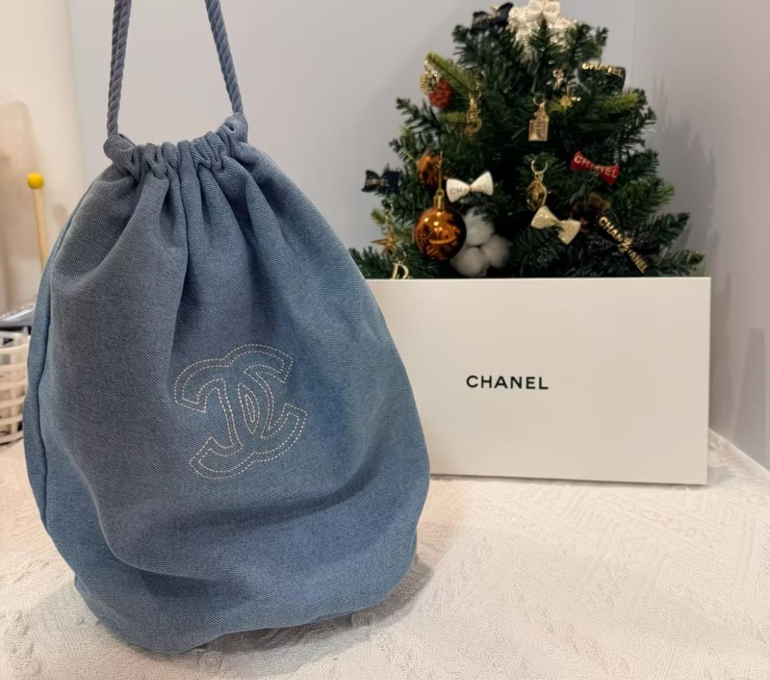 Chanel Косметичка Chanel — фото 2