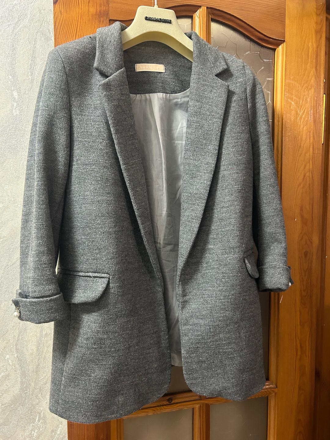 Valentino Все за 3800тг — фото 2