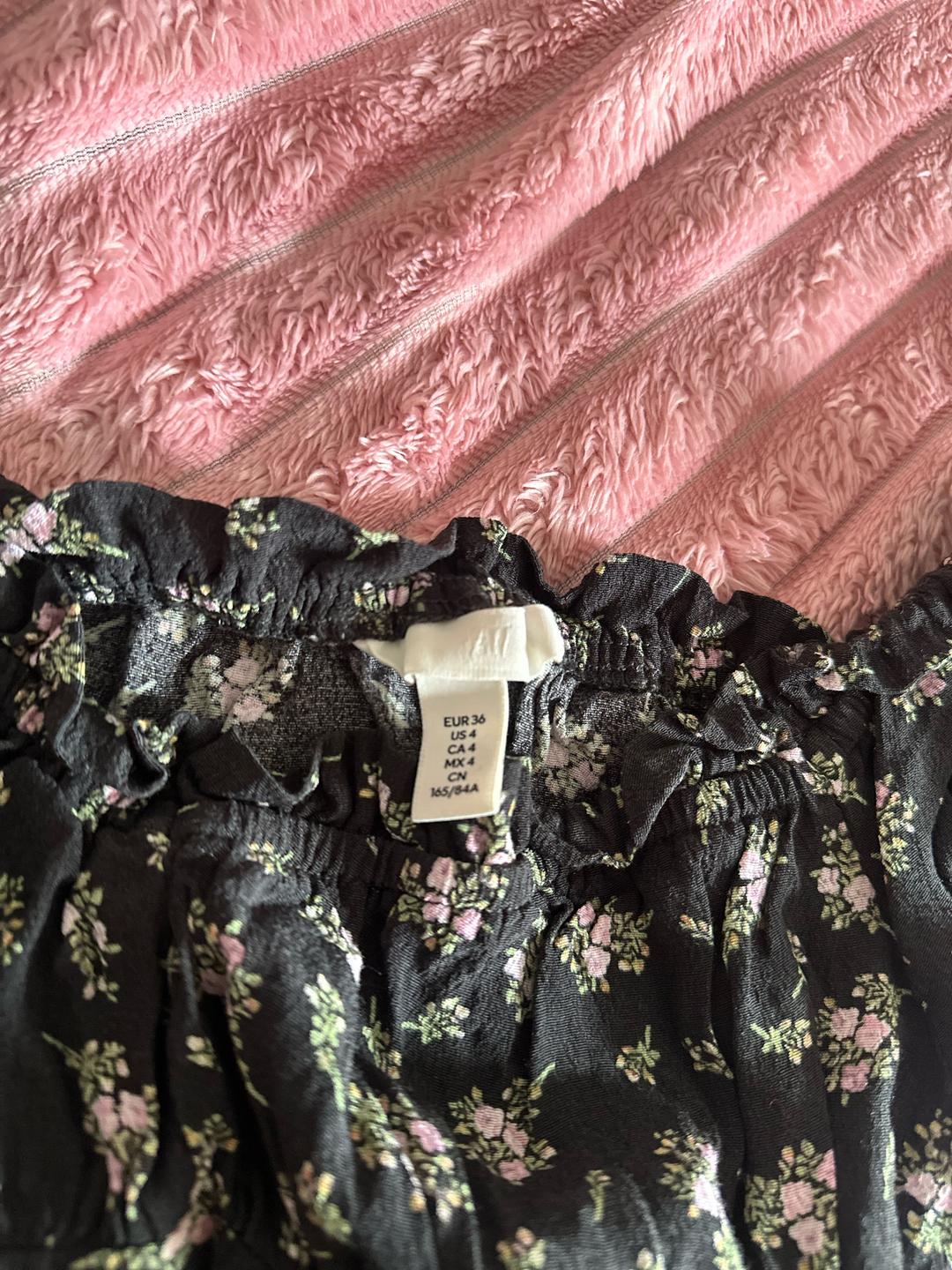 H&M Платье H&M с цветочным принтом — фото 2