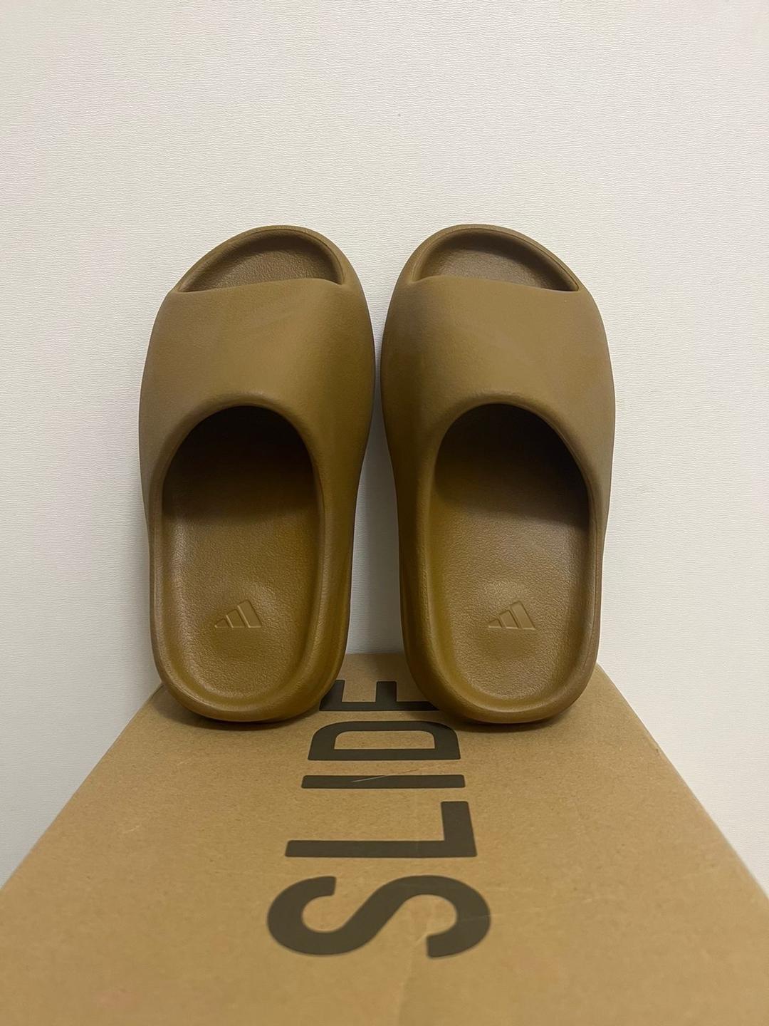 Yeezy Сланцы Adidas Yeezy Slide — фото 2