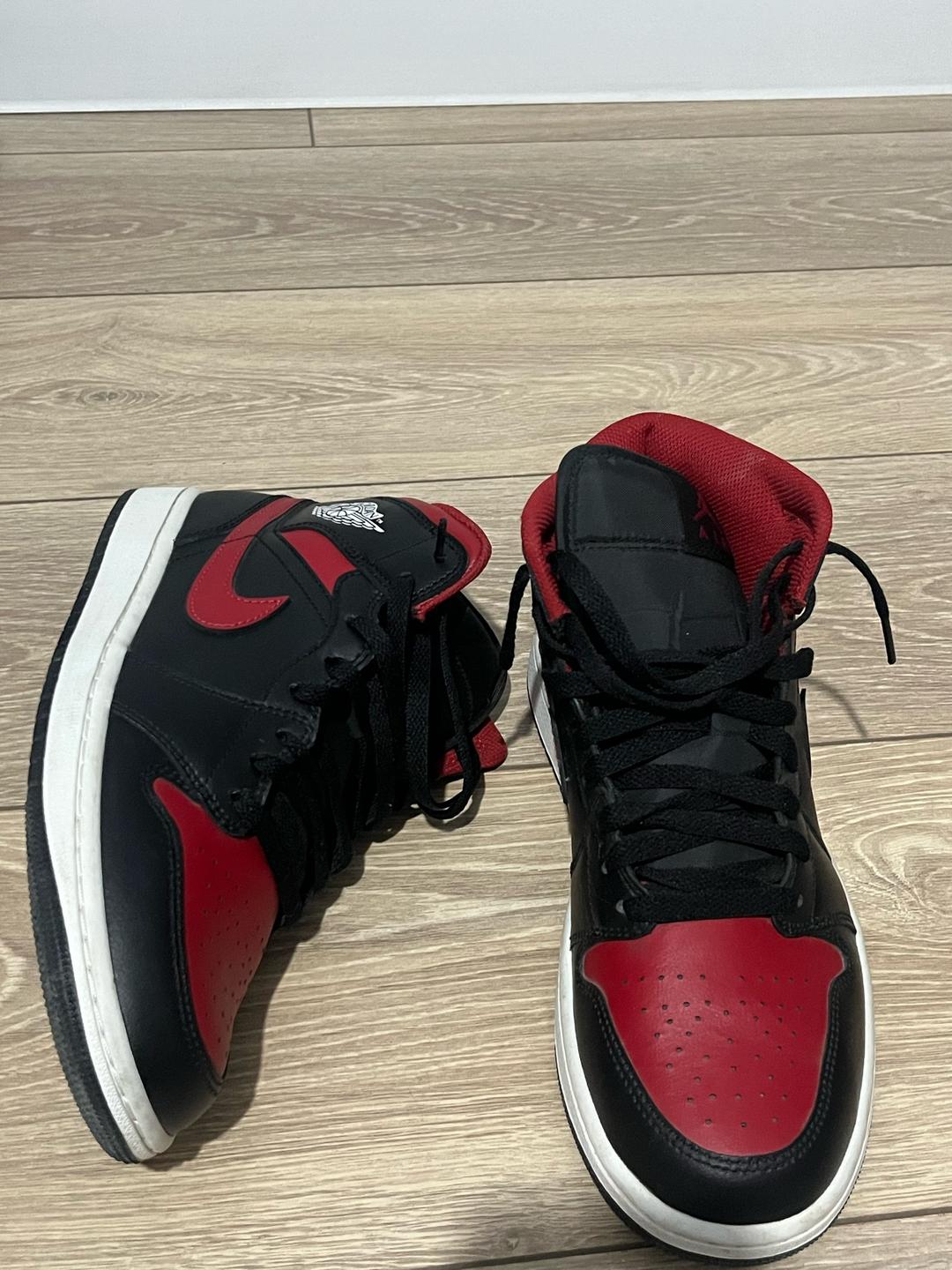 Jordan Air Jordan 1 Mid Bred, размер 42.5, US 9 — фото 2