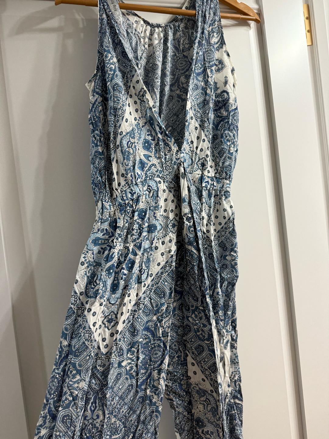 Zara Комбинезон и платья летние отличного качества — фото 2