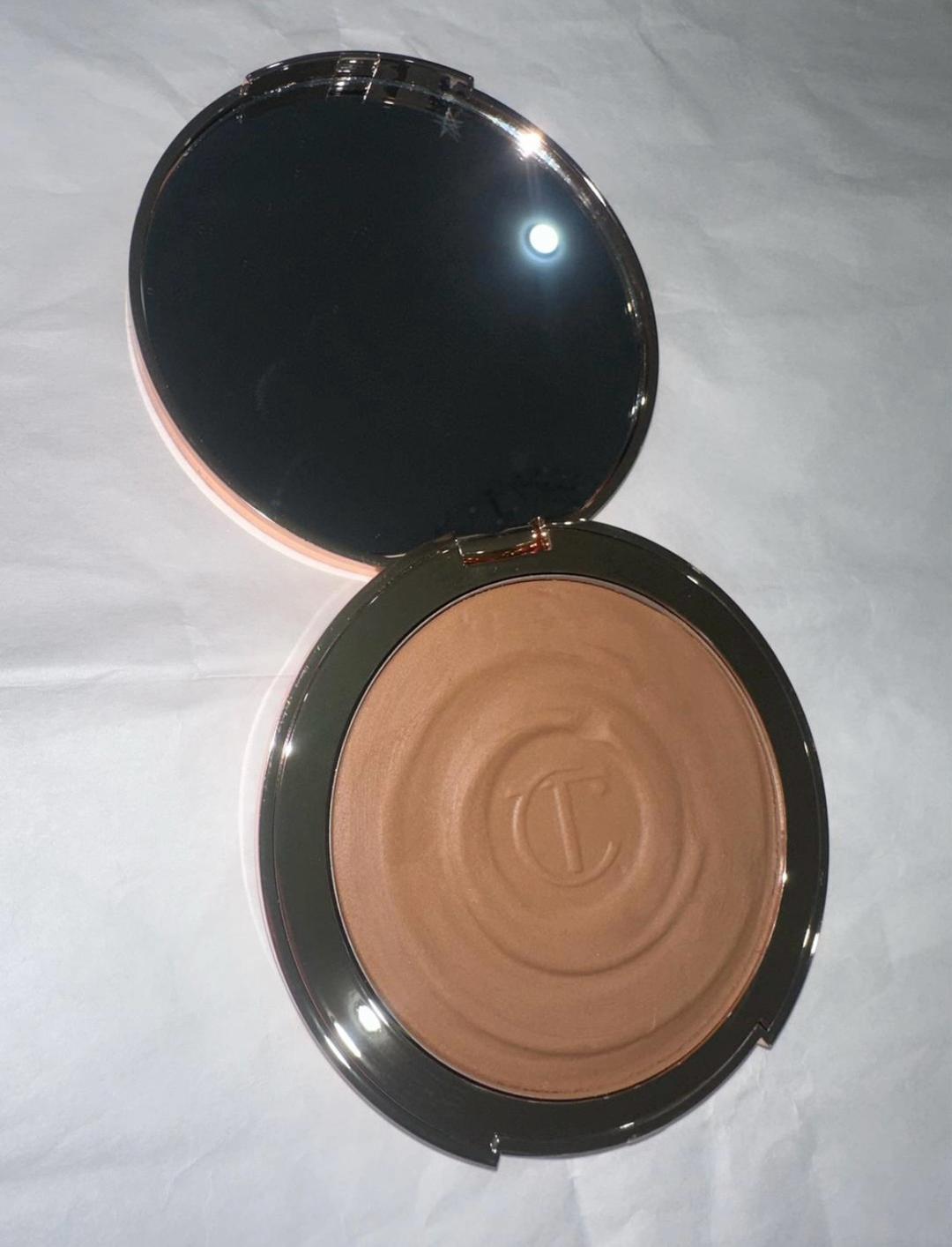 Charlotte Tilbury Charlotte Tilbury Beautiful Skin Sun-Kissed Glow Bronzer — фото 2
