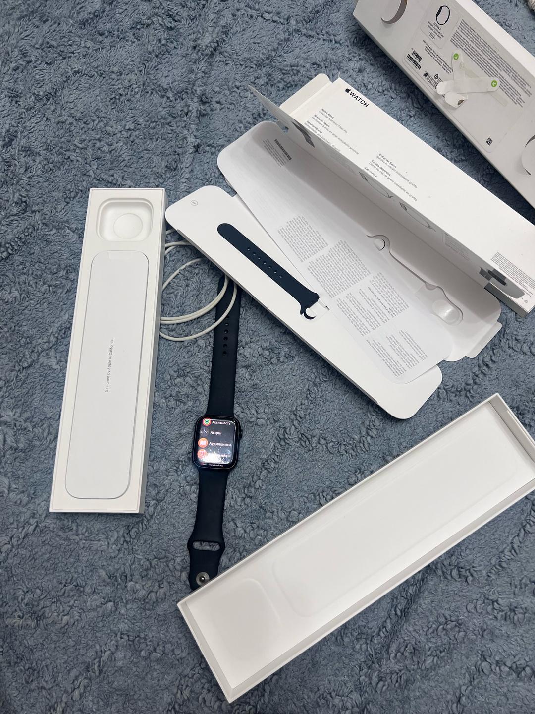 Apple Apple Watch Series 8 45mm черный — фото 2