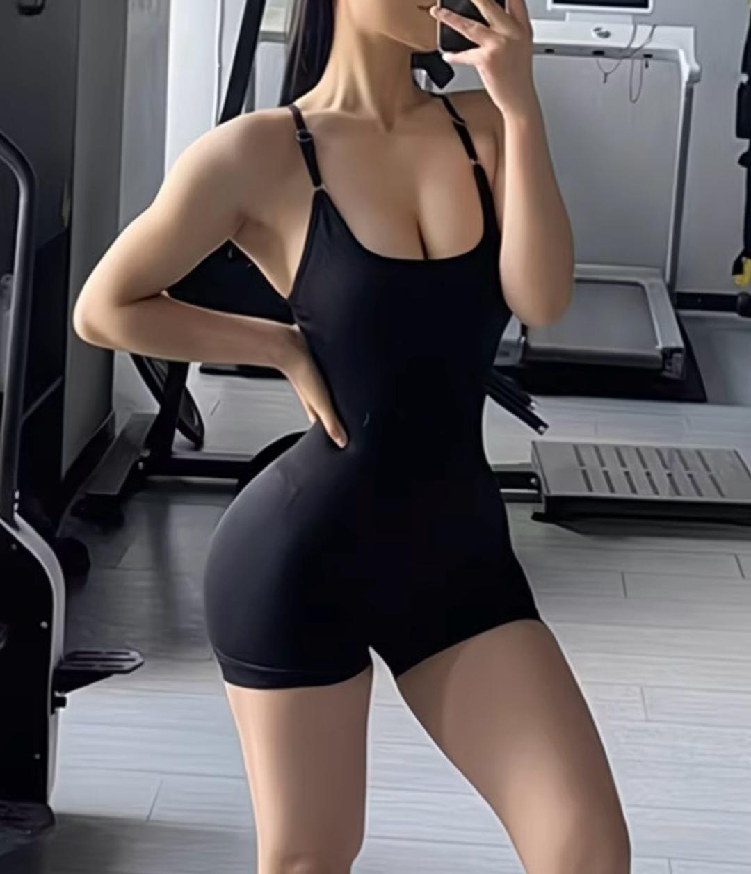 Нет бренда Спортивный комбинезон с шортами пуш ап — фото 2
