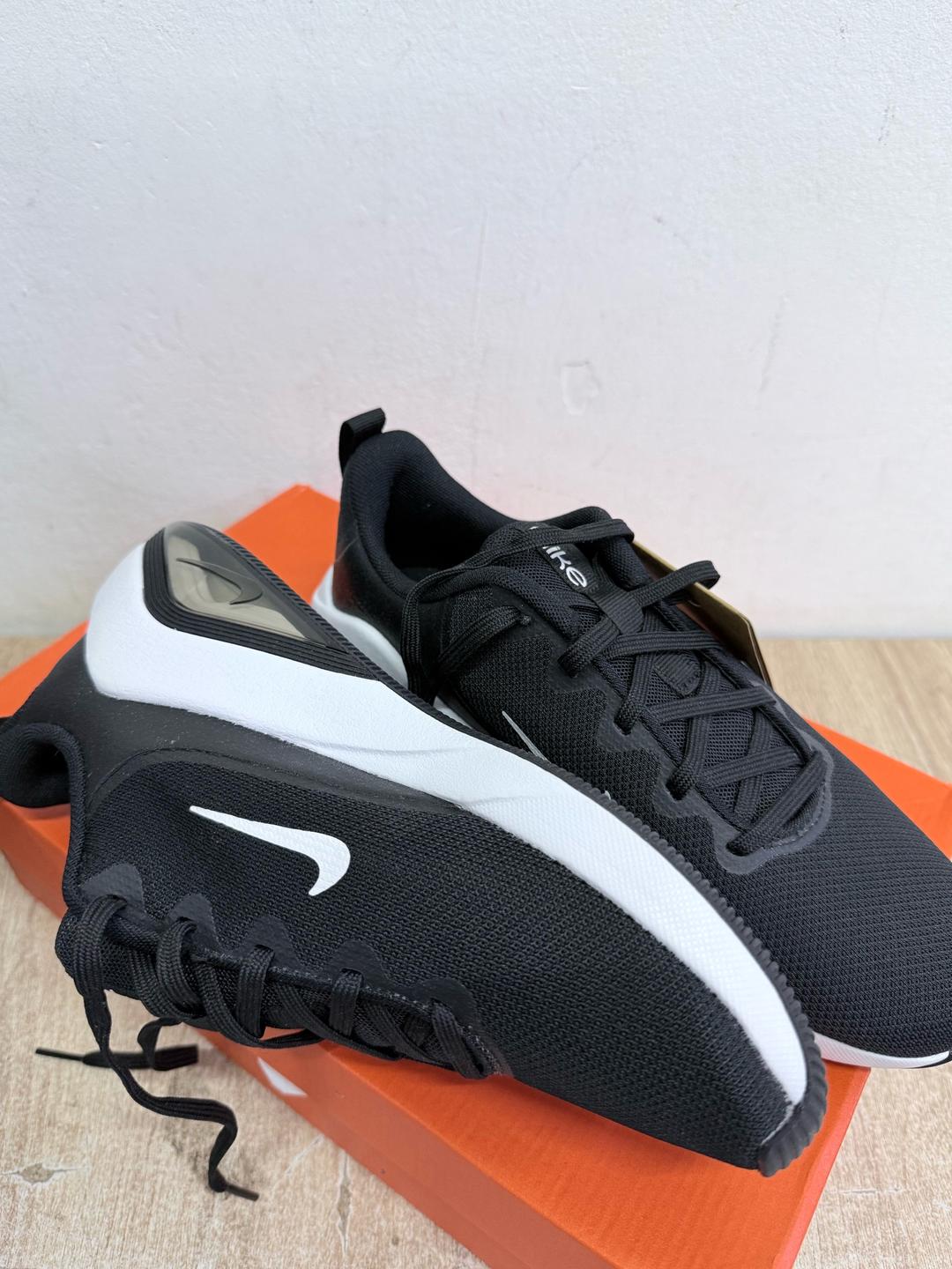 Nike кроссовка — фото 2