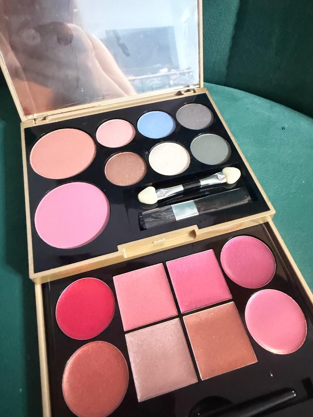 oriflame Палетка декоративной косметики Oriflame винтаж — фото 2