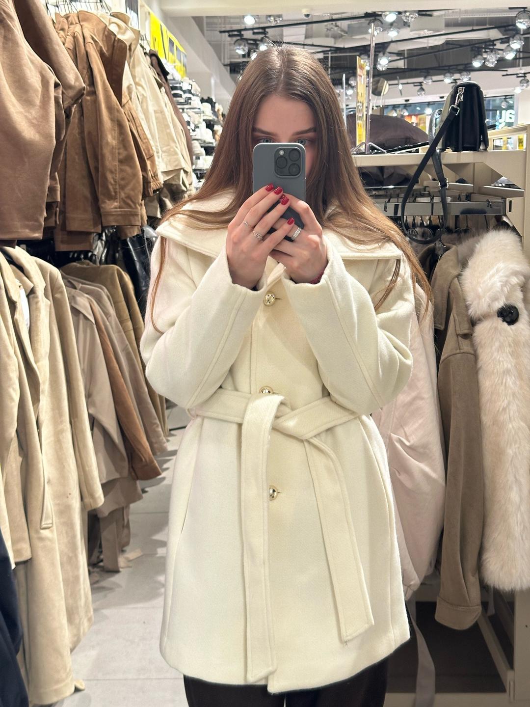 Пальто с поясом — фото 2