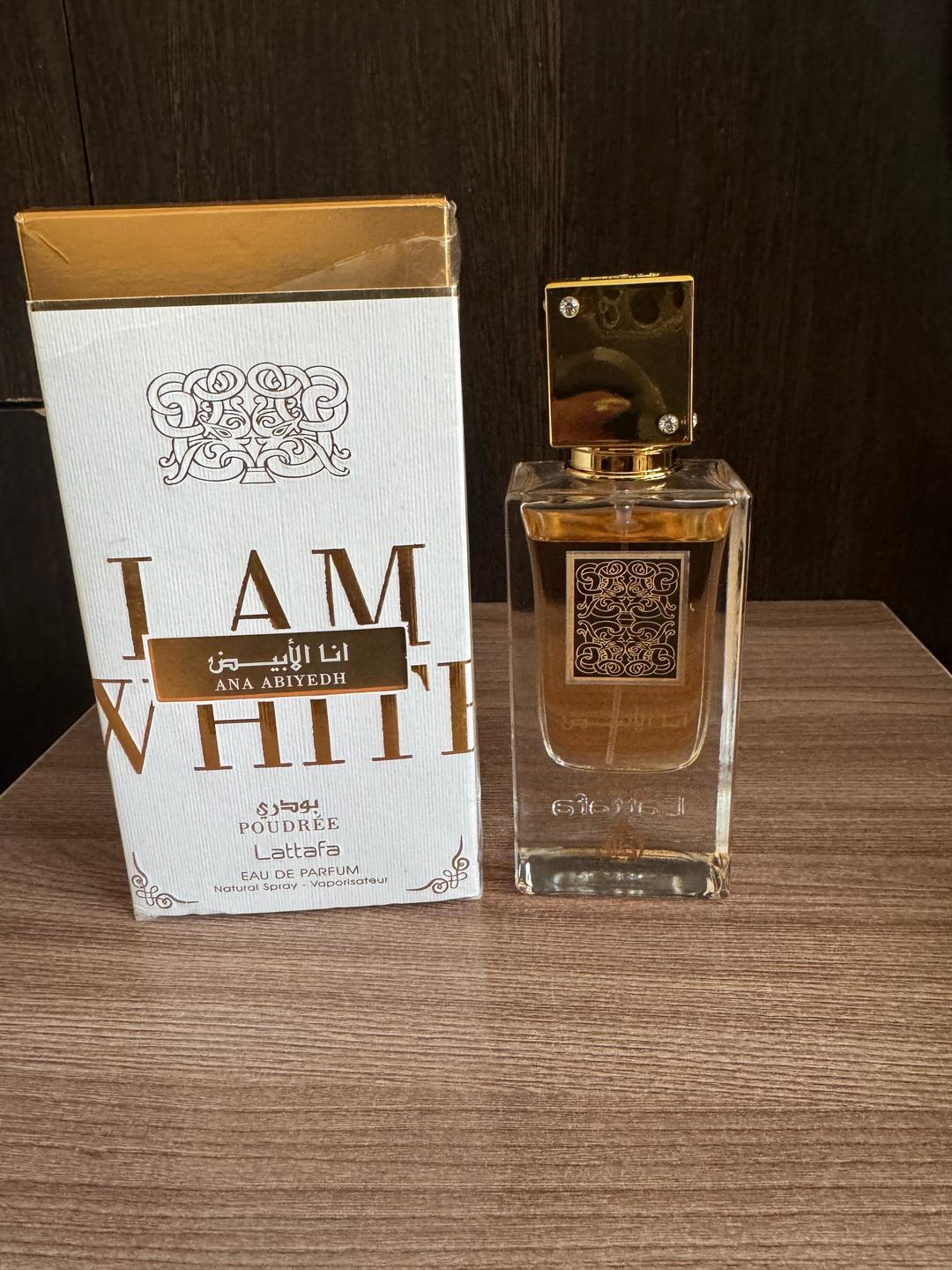 Lattafa Парфюмерная вода Lattafa Ana Abiyedh Poudrée — фото 2