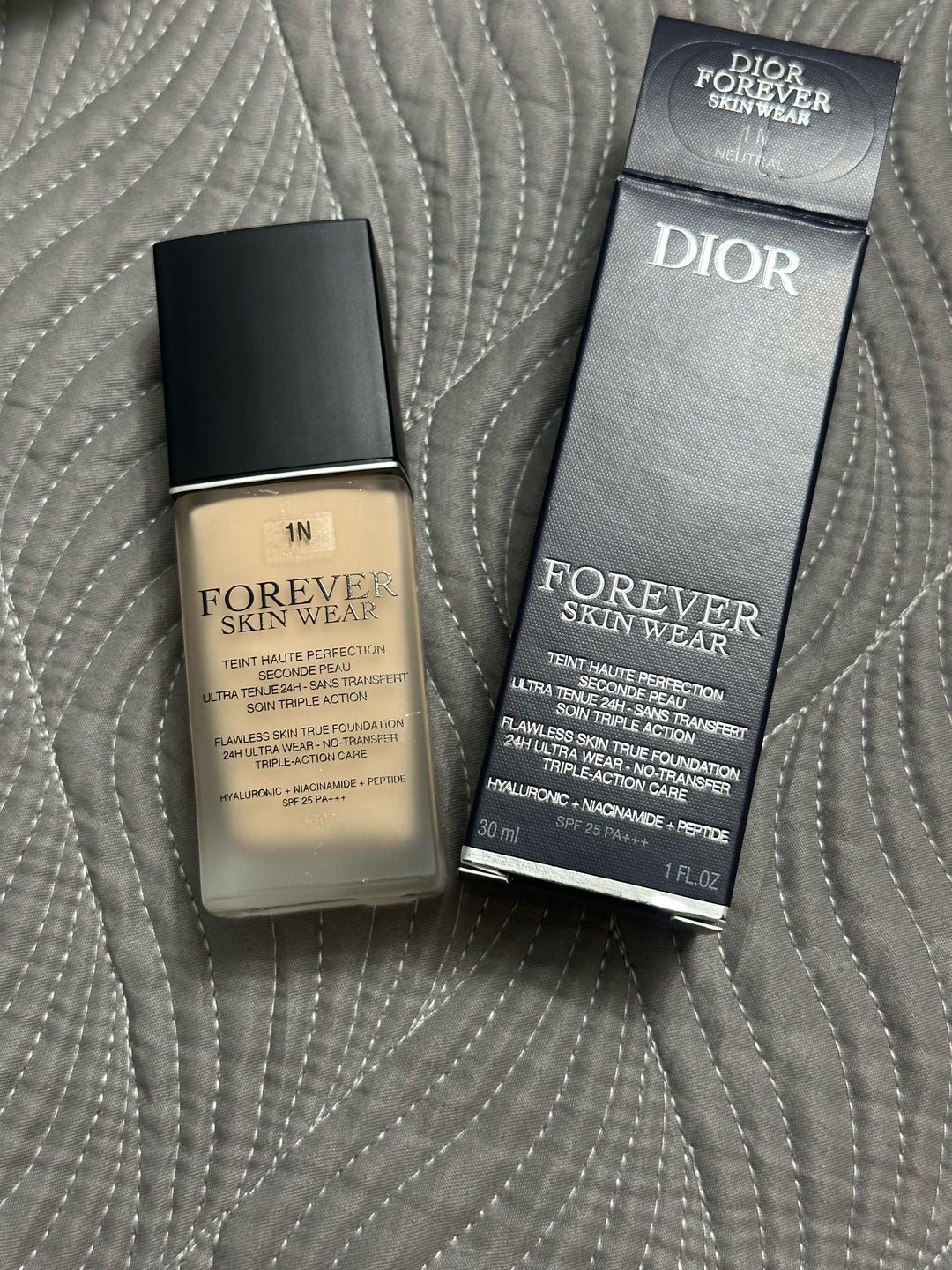 Dior Тональный крем Dior Forever Skin Wear 1N — фото 2