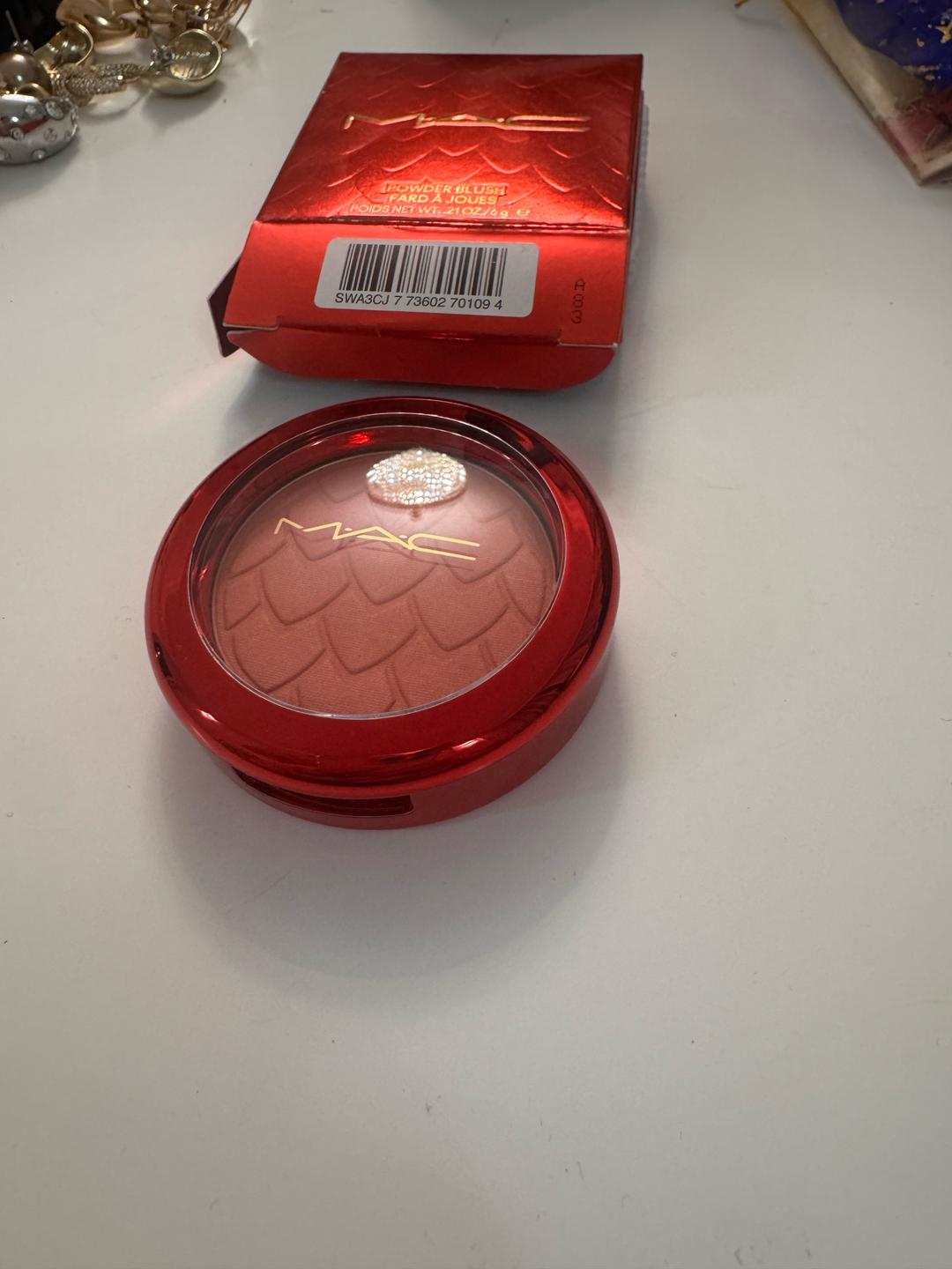 MAC Новый! Mac Powder Blush FULL OF WONDER — фото 2