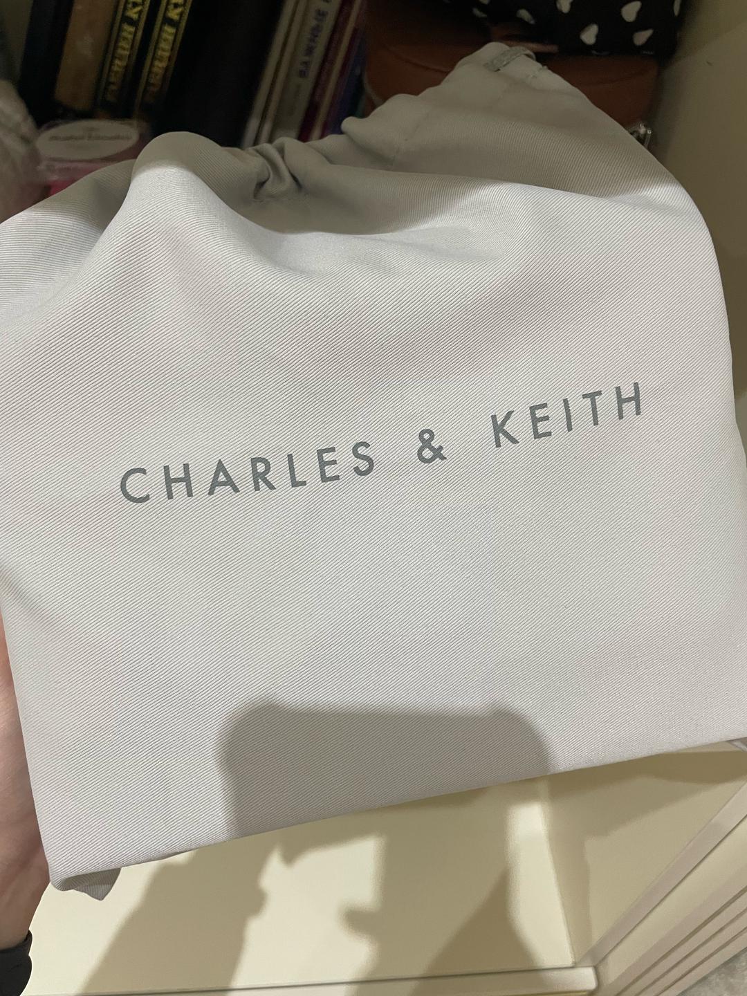 Charles & Keith Сумка от Бренда CHARLES & KEITH — фото 2