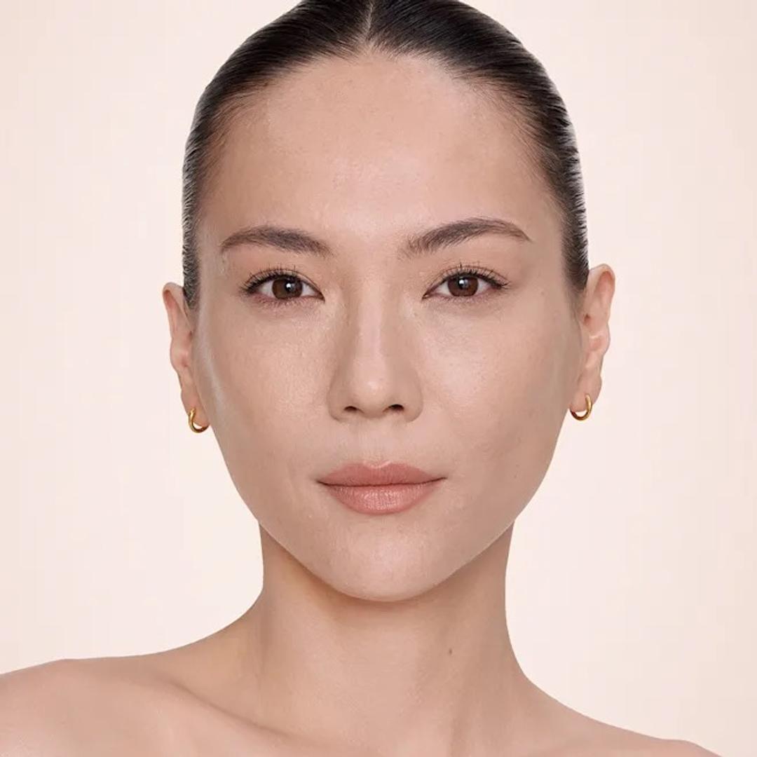 Charlotte Tilbury Консилер Charlotte TilburyAirbrush Blur Concealer с  эффектом blur — фото 2