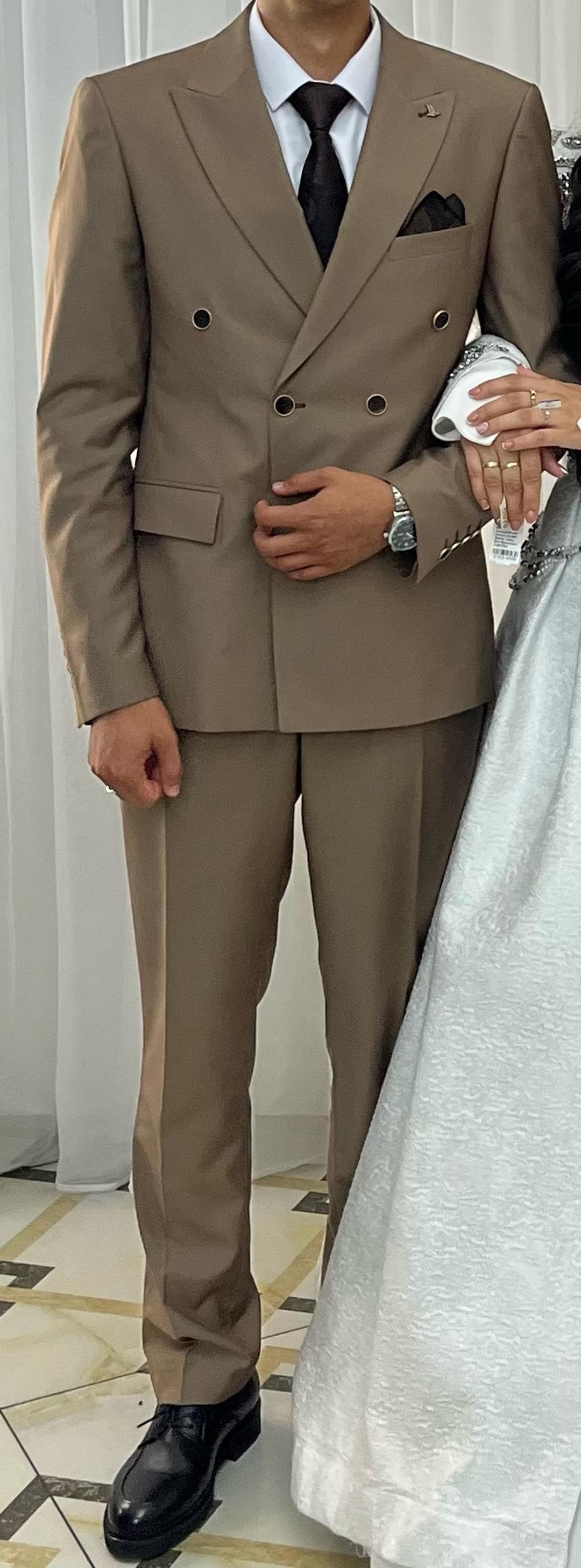 Men’s Wear Коричневый мужской костюм-тройка — фото 2