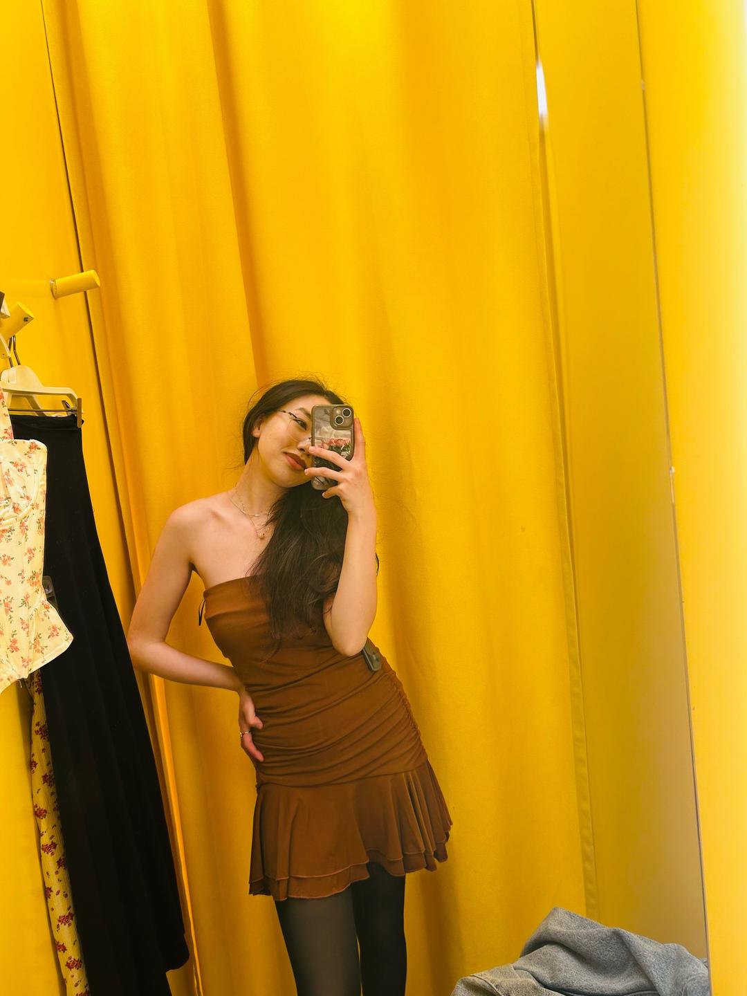 Bershka Платье-бандо мини с оборкой — фото 2
