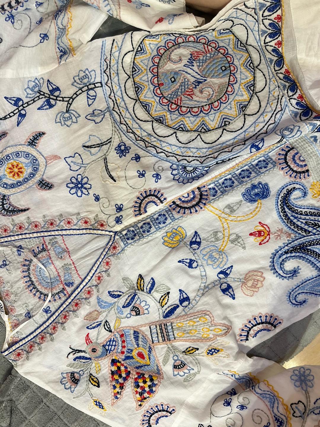 Zara Блуза Zara с вышивкой — фото 2