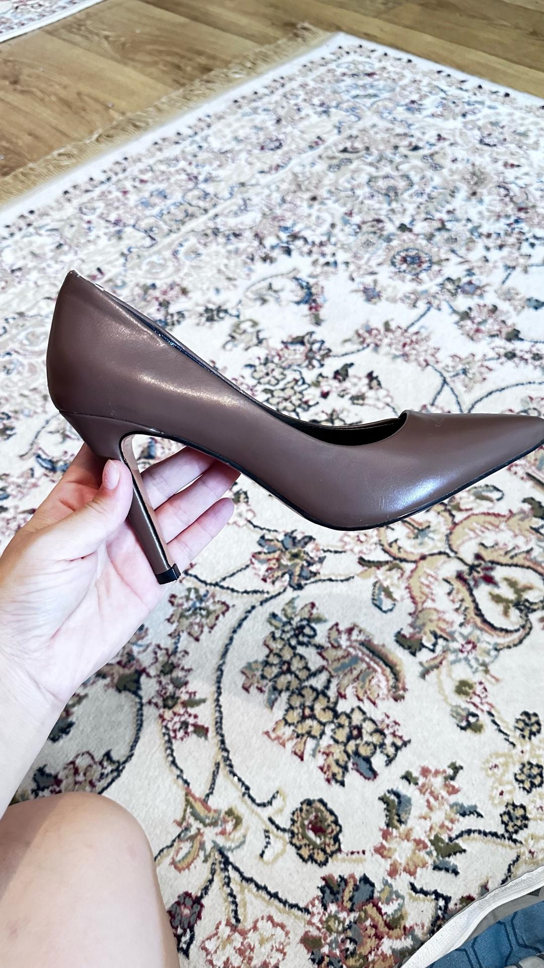 Christian Louboutin Туфли Christian Louboutin — фото 2