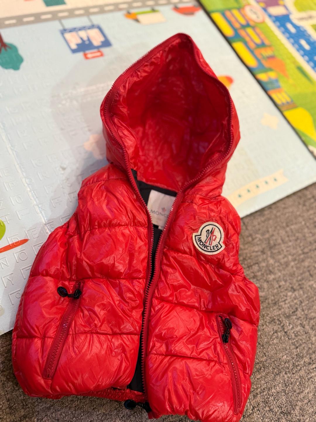 Moncler Детская безрукавка — фото 2