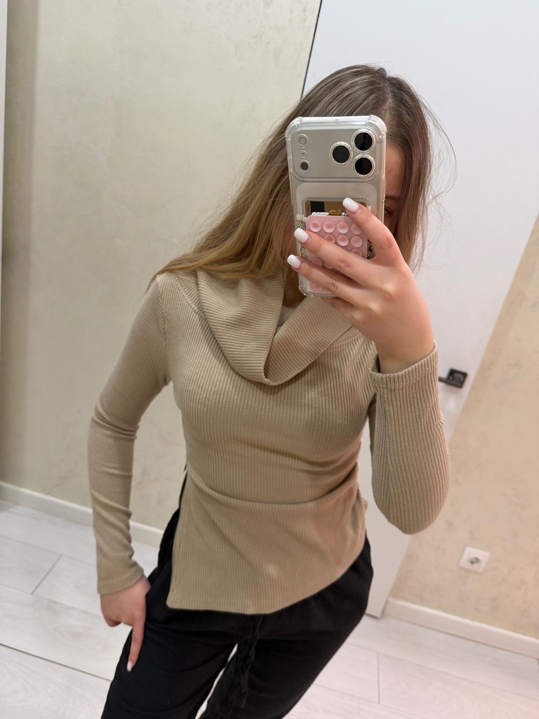 Нет бренда Кофта с открытыми плечами в рубчик — фото 2