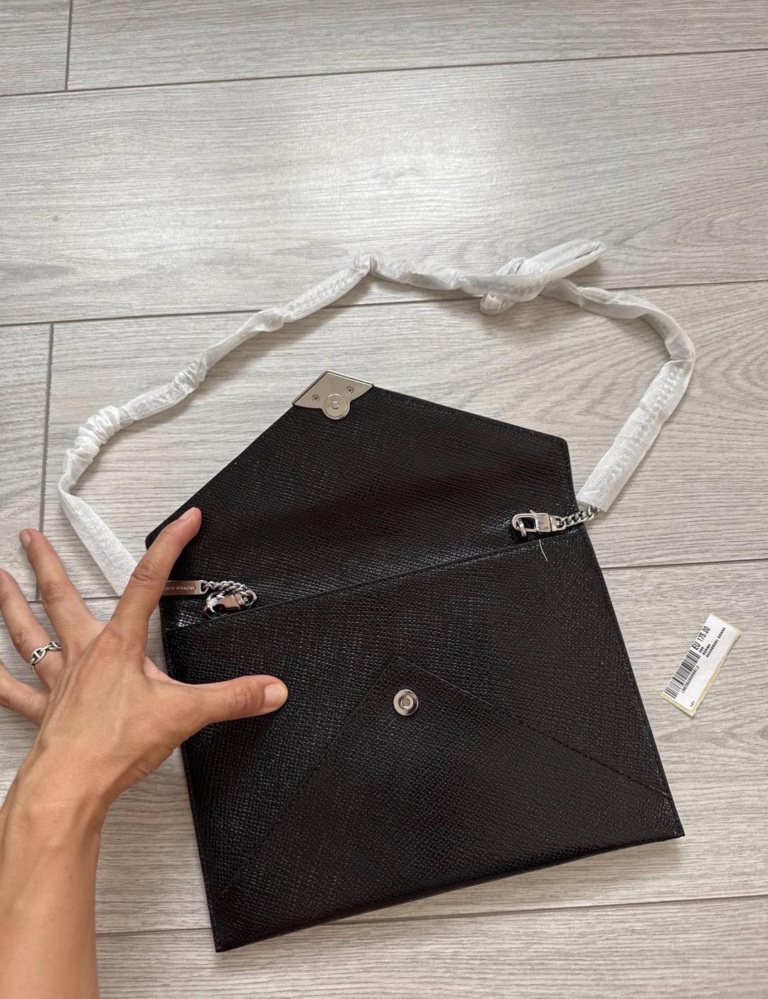 Michael Kors Новый клатч Michael Kors — фото 2