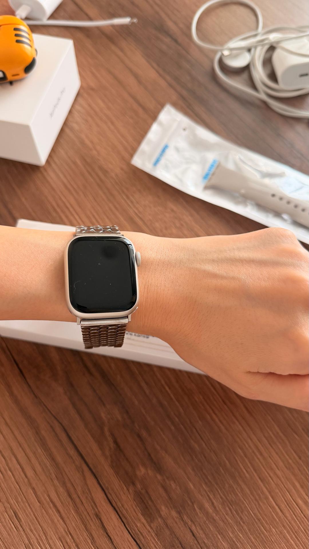 Apple Смарт-часы Apple Watch Series 8 41mm — фото 2