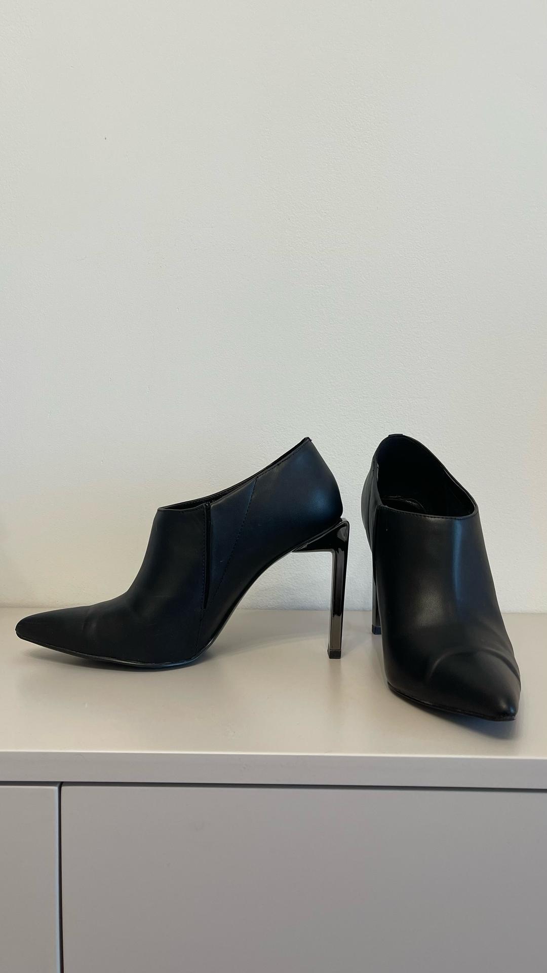 Charles & Keith Ботильоны Charles & Keith — фото 2