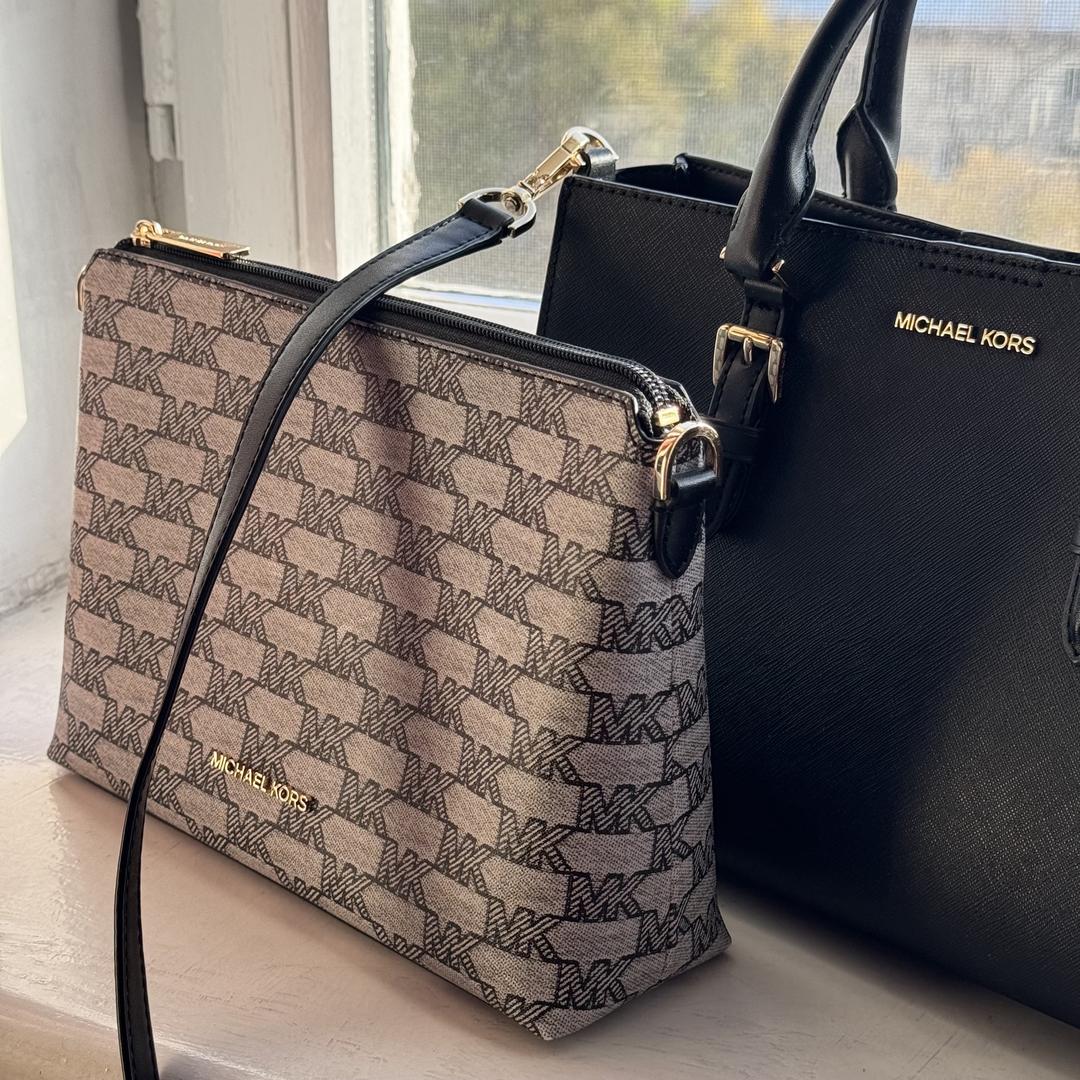 Michael Kors сумка Michael Kors 2 в 1 — фото 2