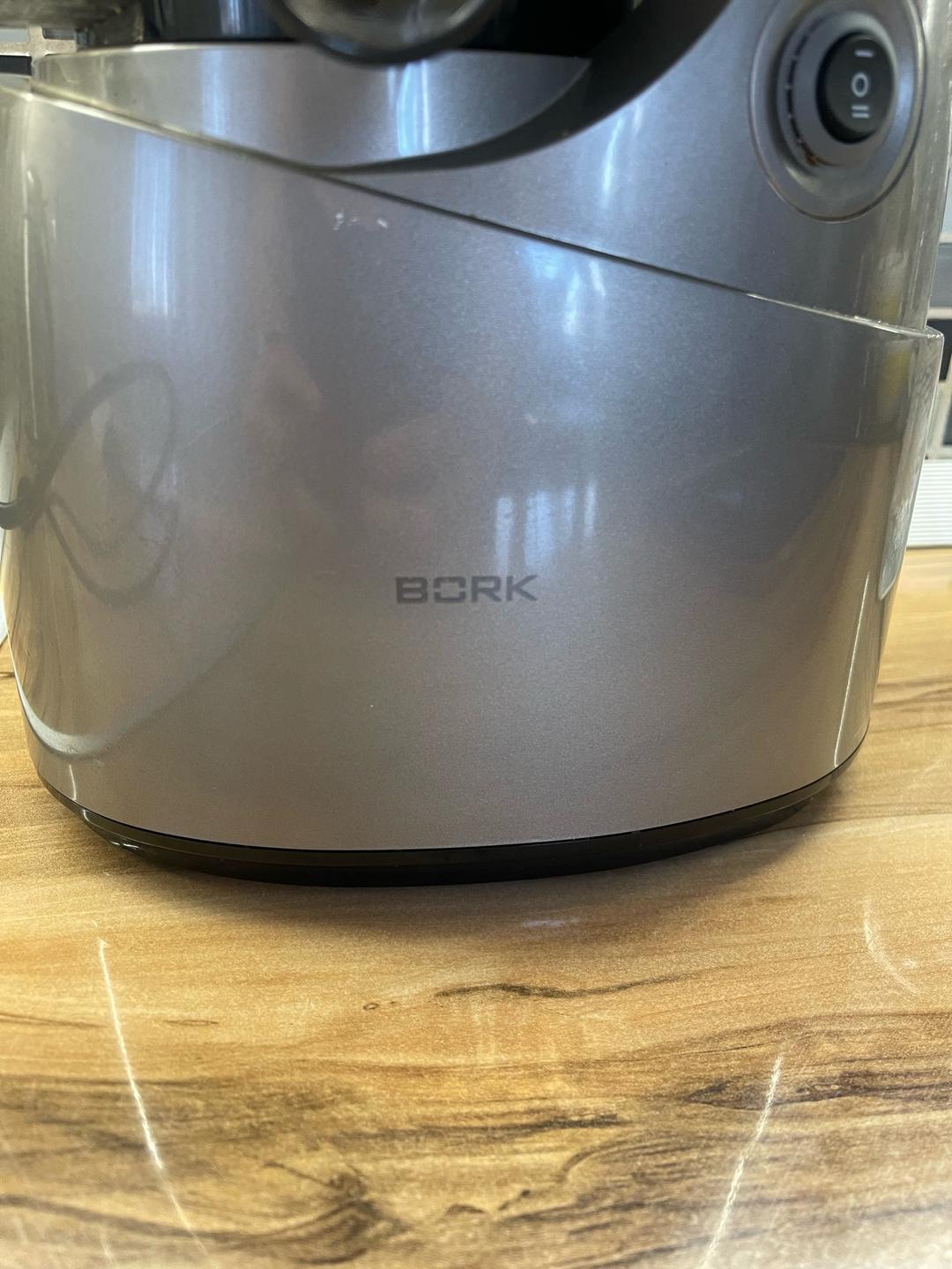 Bork Шнековая соковыжималка BORK 🍏🥕 — фото 2