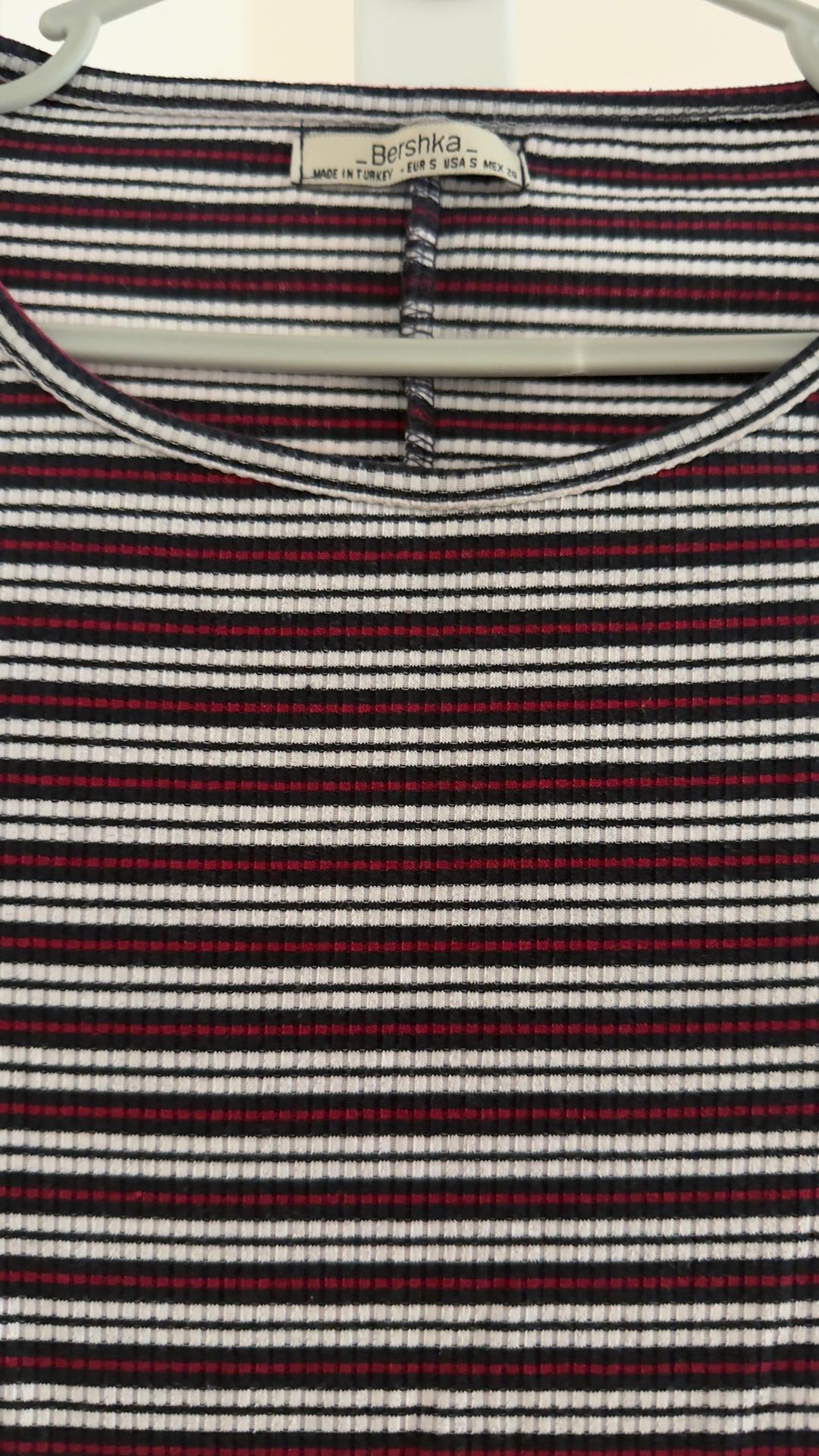 Bershka Платье Bershka в полоску — фото 2