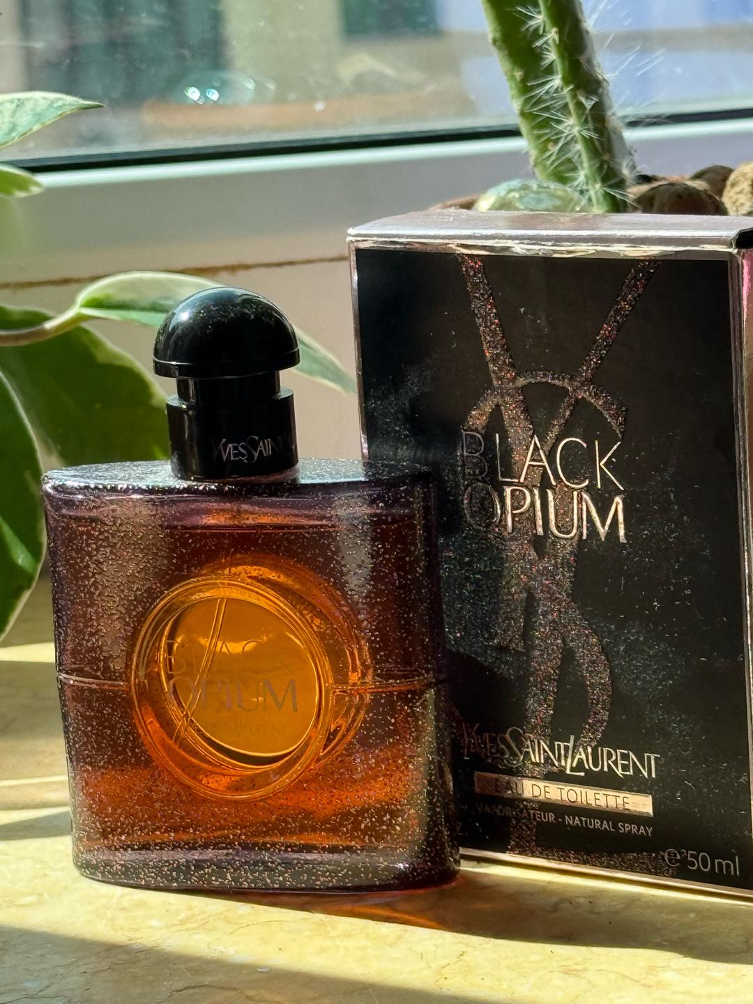 Yves Saint Laurent Оригинал Black Opium 50 ml — фото 2