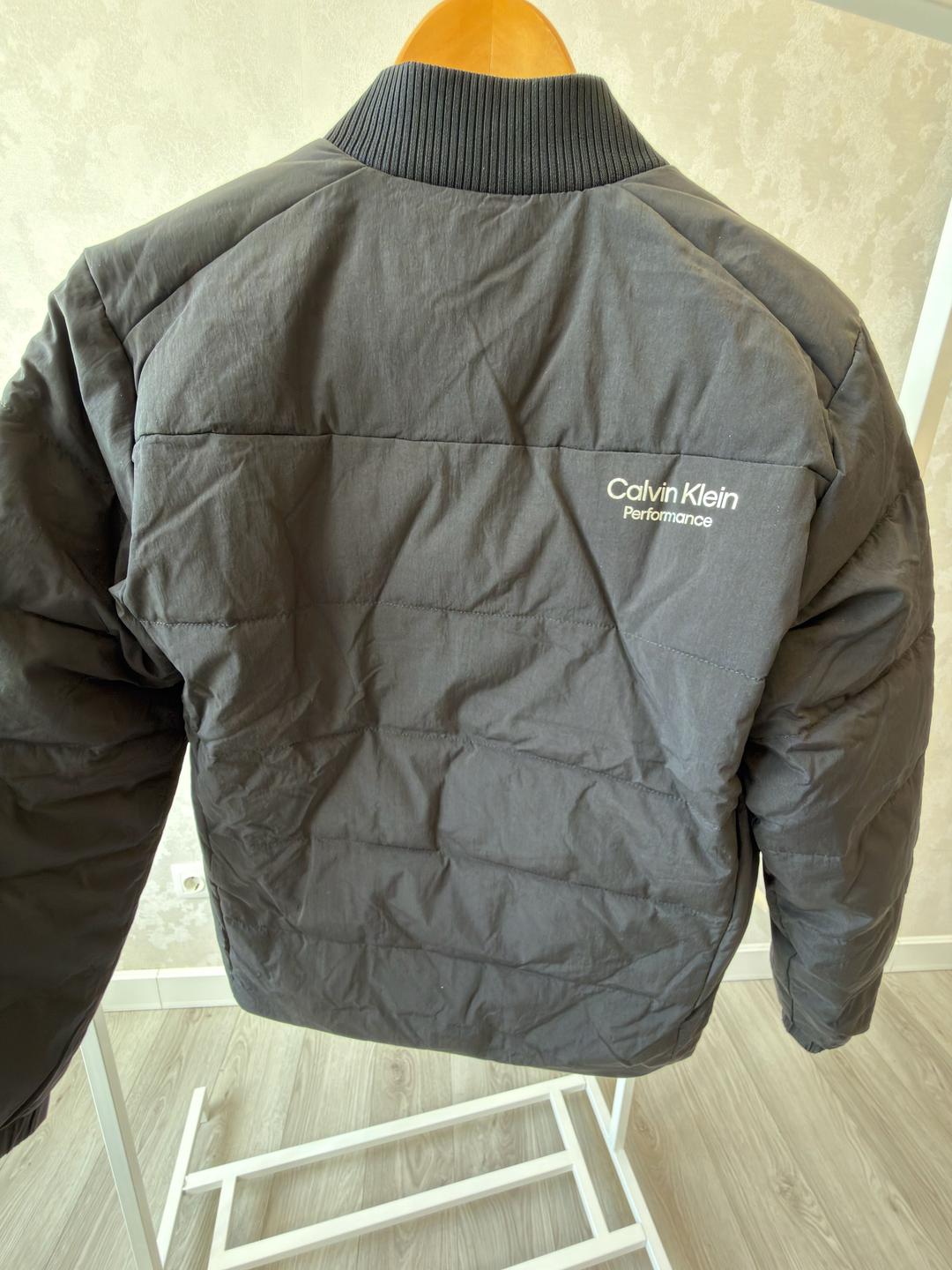 Calvin Klein Теплый бомбер Calvin Klein — фото 2