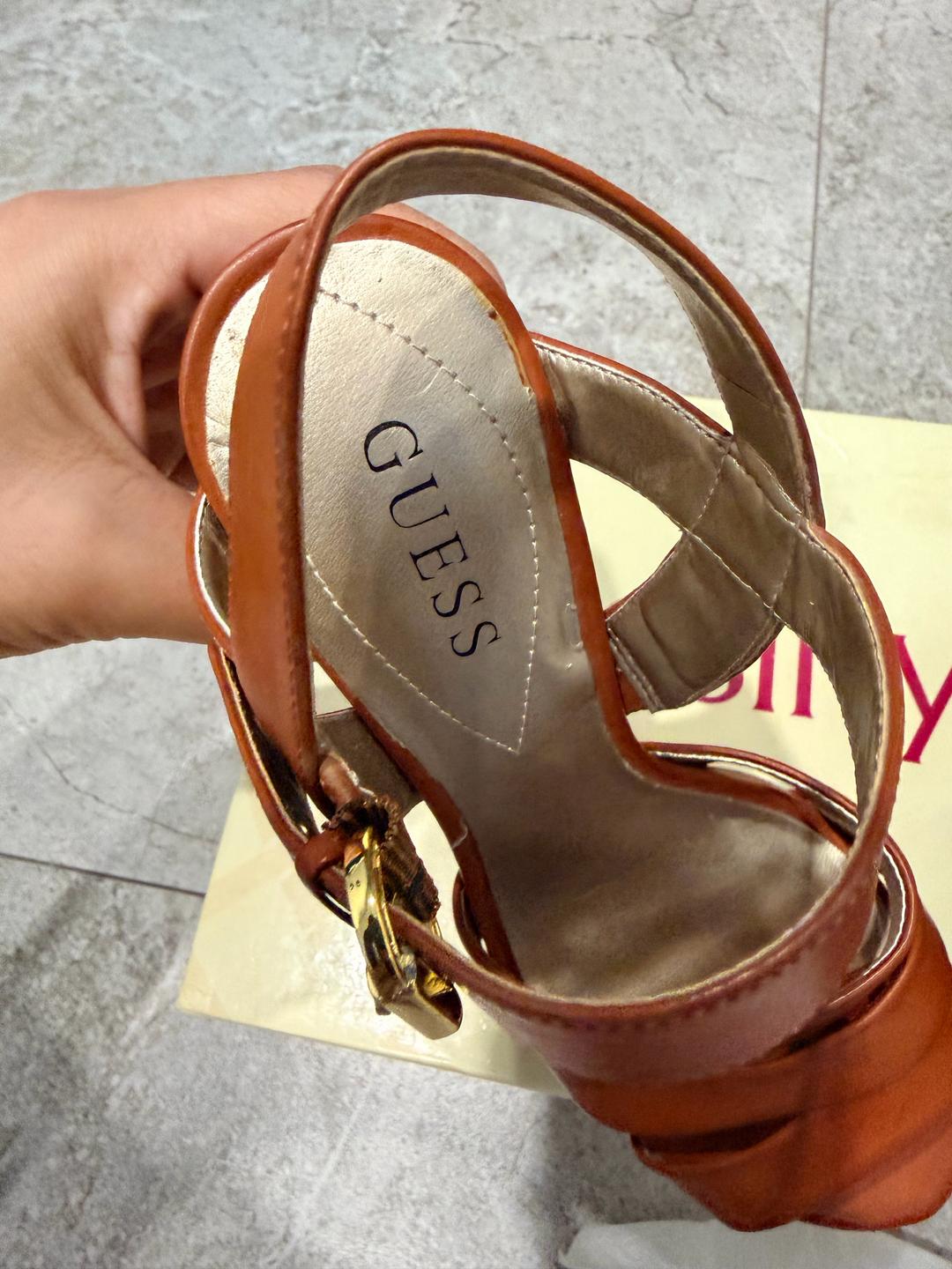 GUESS Guess босоножки на платформе — фото 2