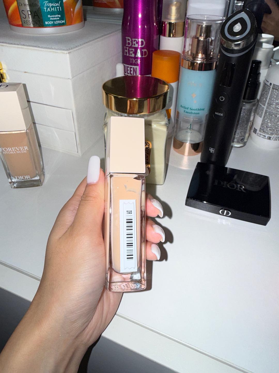 Dior Тональный крем Dior Forever Hydra Nude — фото 2