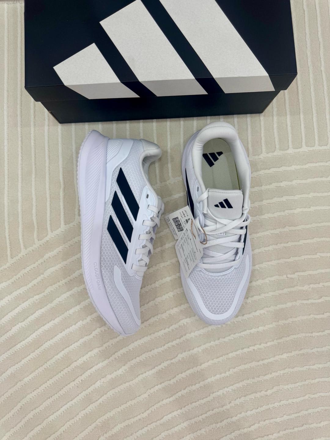 Adidas Кроссовки — фото 2