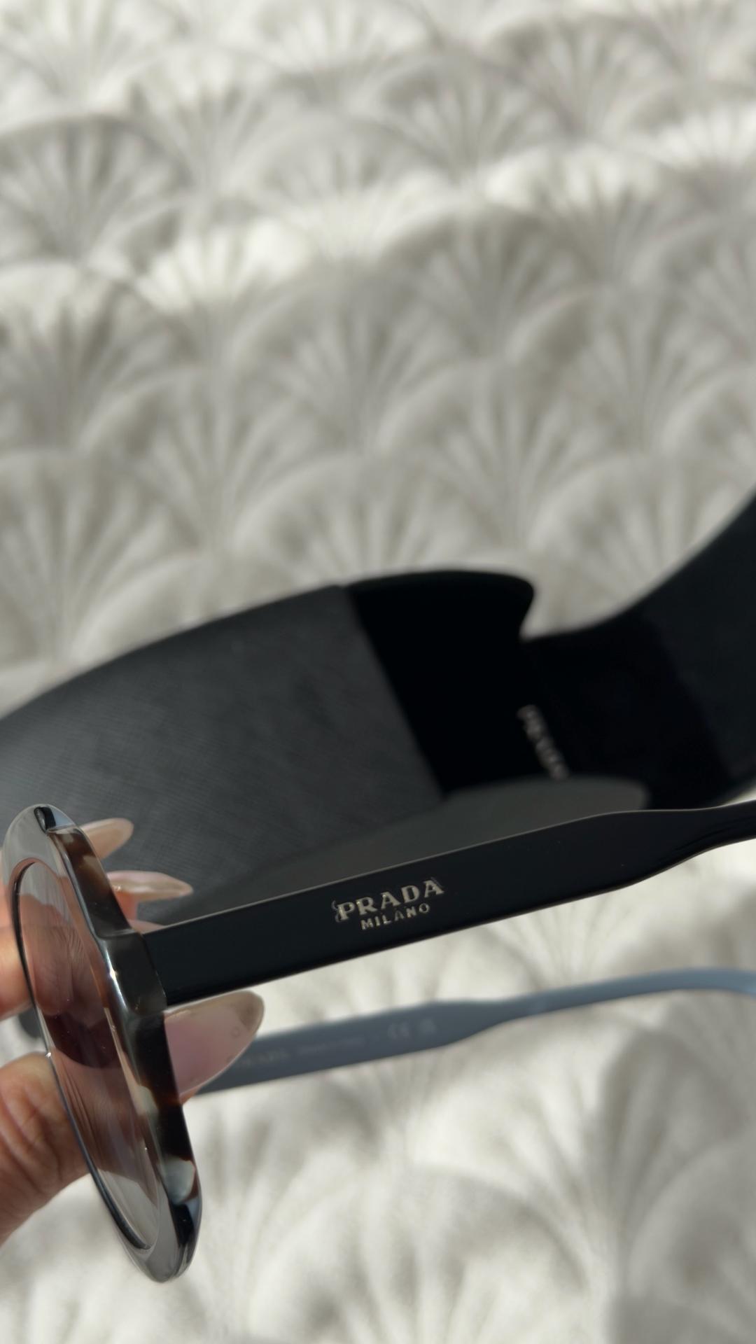 Prada Солнцезащитные очки Prada — фото 2