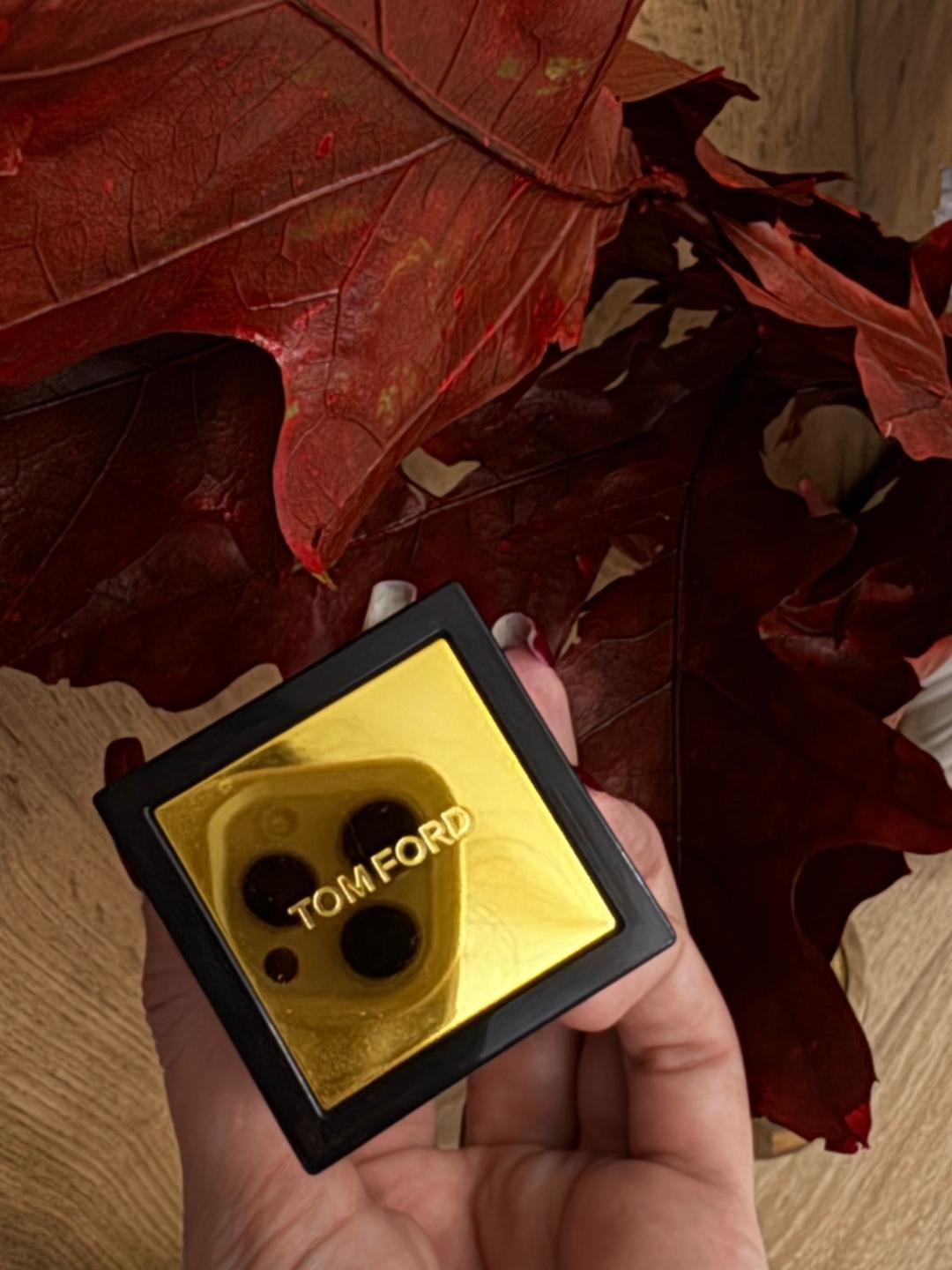 Tom Ford Парфюмерная вода Tom Ford Tobacco Vanille 50 мл — фото 2