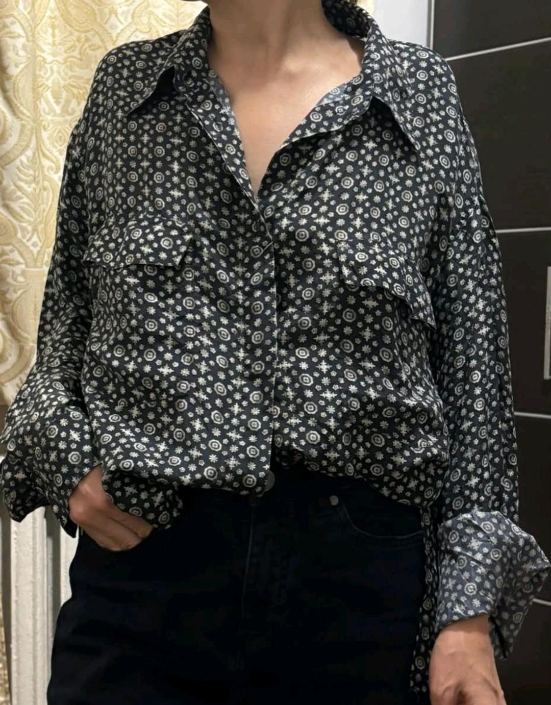 Zara шелковистая блуза от испанского бренда(Zara Flowy Satin-Effect Shirt) — фото 2