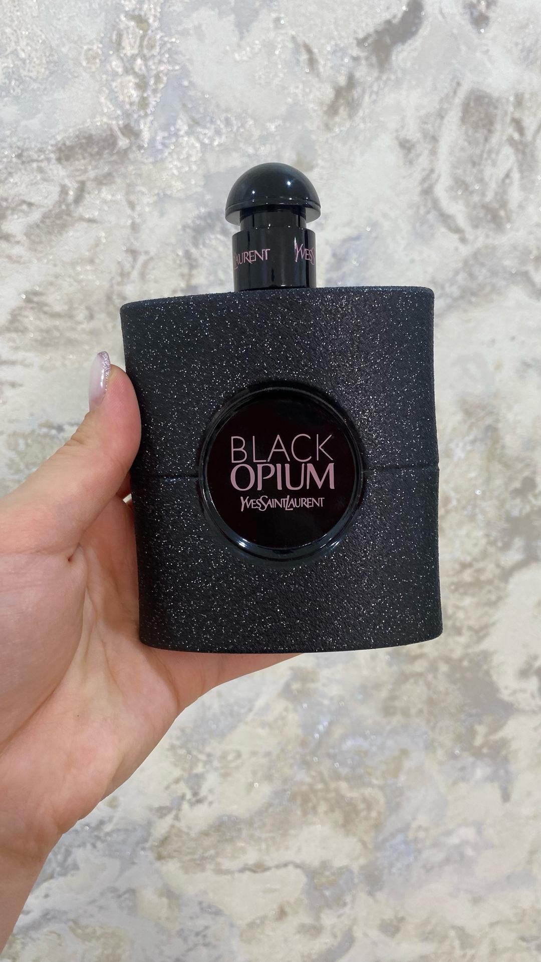 Yves Saint Laurent Yves Saint Laurent Black Opium Extreme парфюмерная вода — фото 2