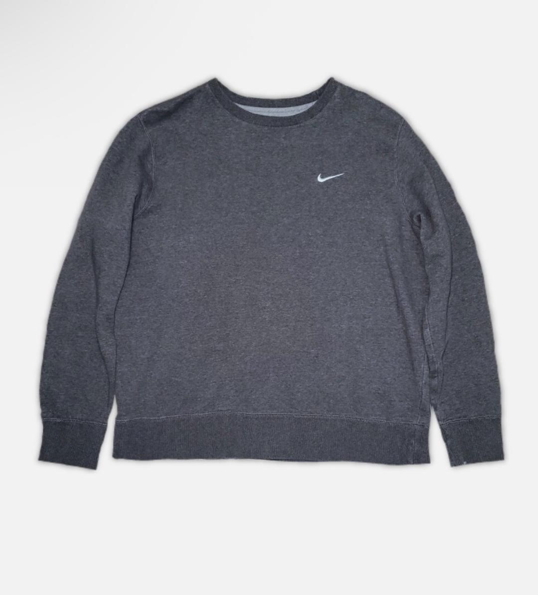 Nike Толстовка Nike Mini Swoosh Essential с круглым вырезом темно-серая L — фото 2