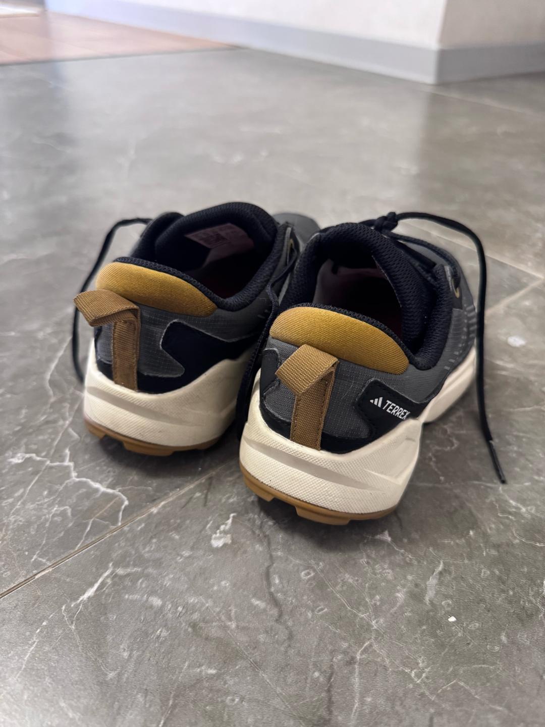 Adidas Кроссовки adidas Terrex — фото 2