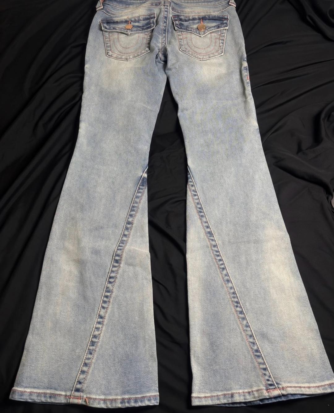 True Religion Джинсы True Religion клеш — фото 2
