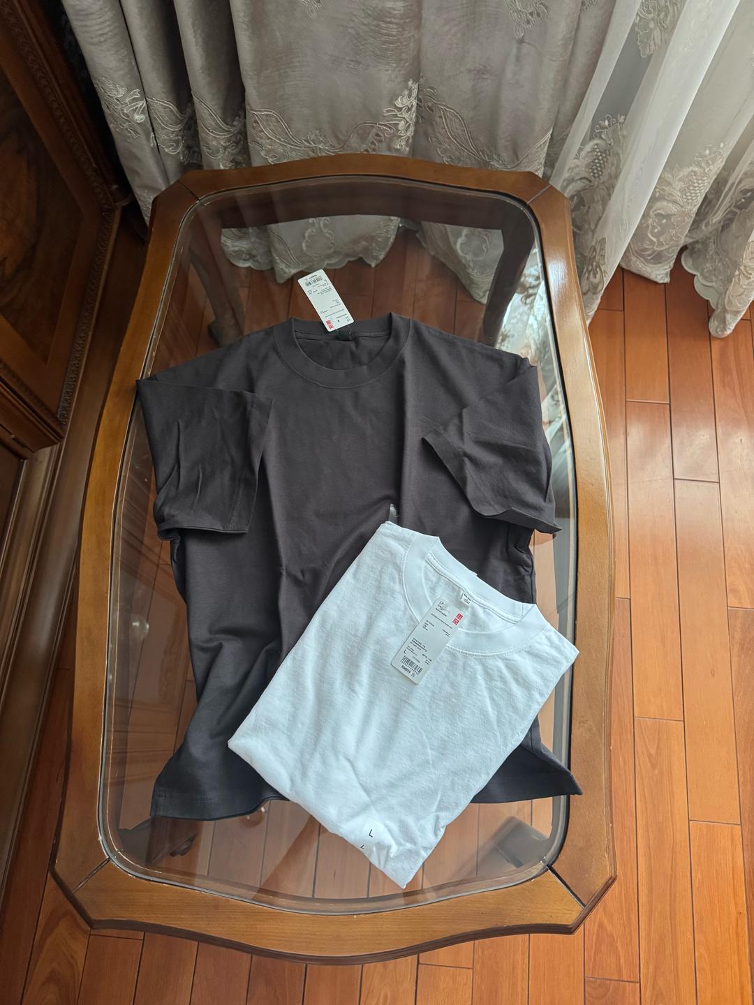 Uniqlo новые футболки от Uniqlo — фото 2