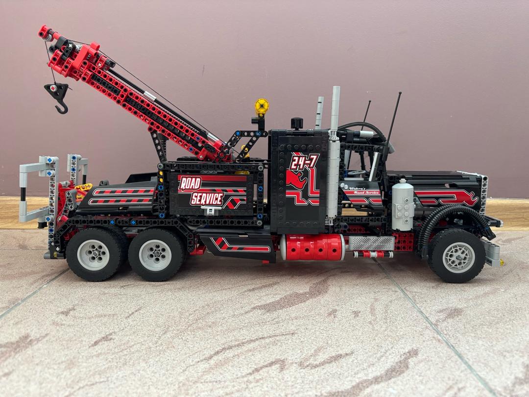 Lego Lego Technic 8285 (Tow Truck) 2075 деталей — фото 2