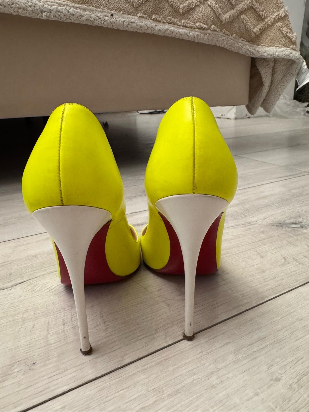Christian Louboutin Туфли Christian Louboutin — фото 2