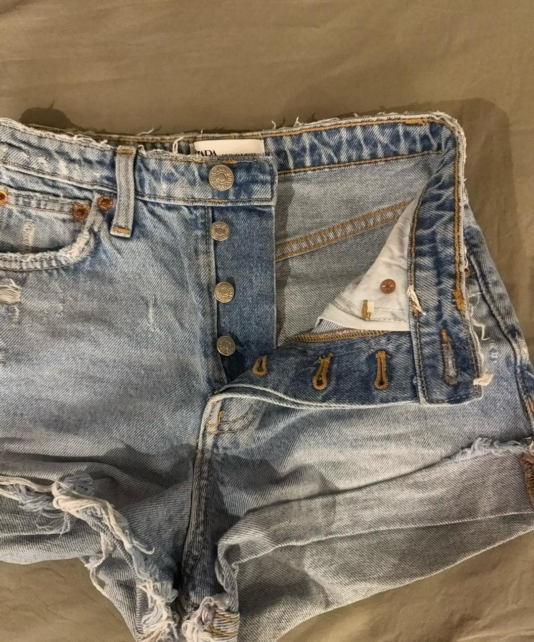 Zara Джинсовые шорты — фото 2