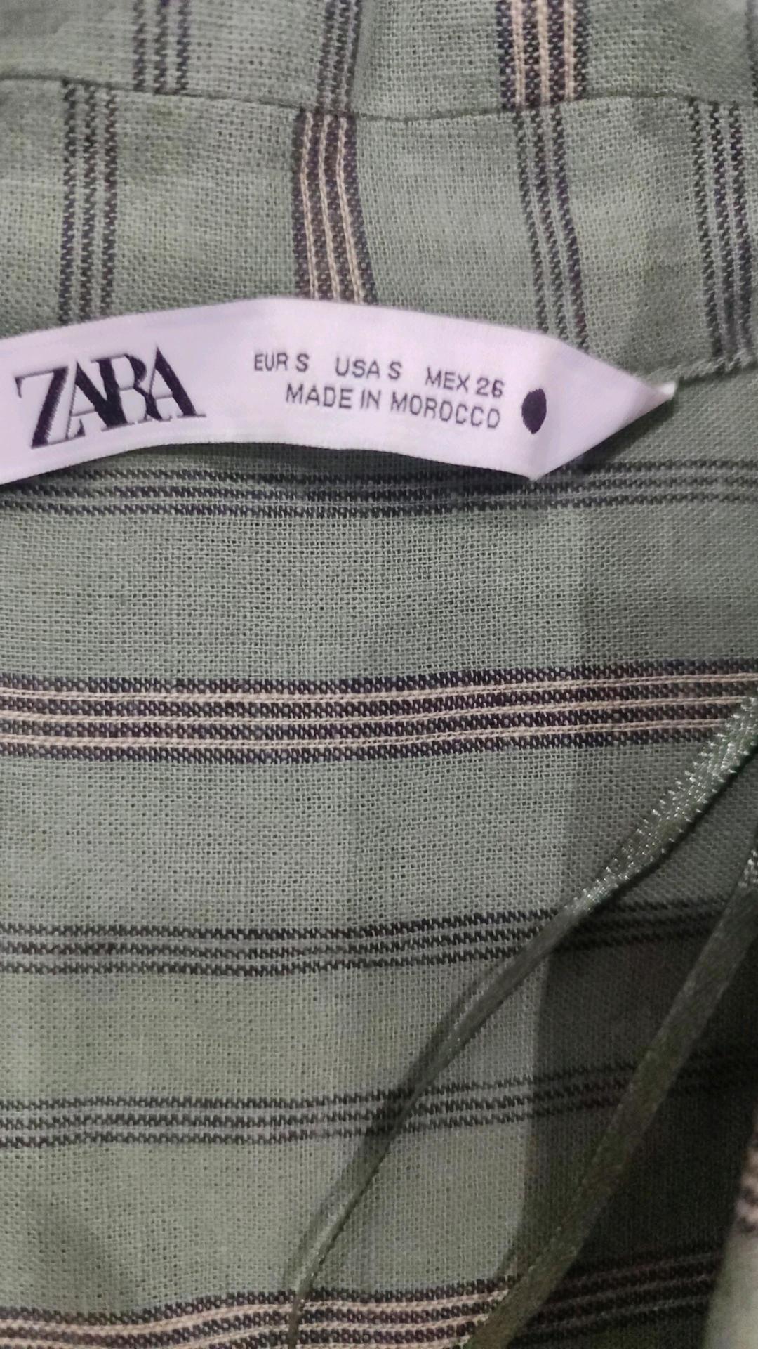 Zara Зеленая рубашка от Zara из 55% льна и 45% хлопка, очень мягкая, приятная, легкая — фото 2