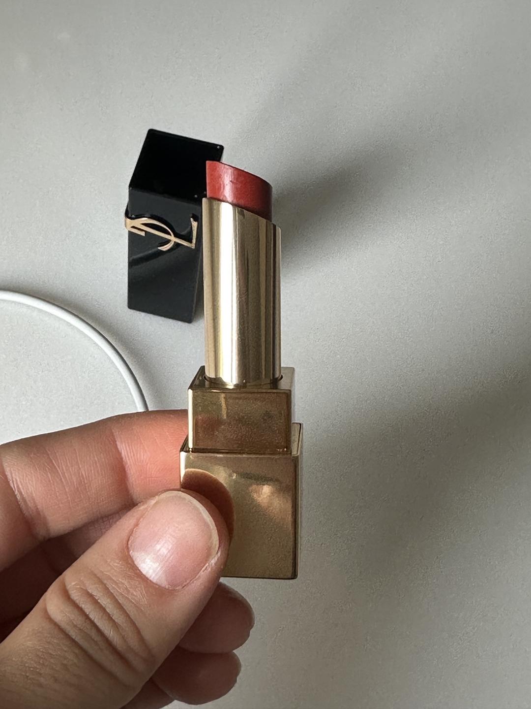 Yves Saint Laurent помада YVES SAINT LAURENT carnelian lipstick — фото 2